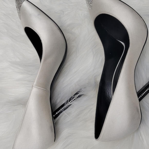 Saint Laurent Swarovski Crystal-embellished Satin run small - Picture 8 of 13